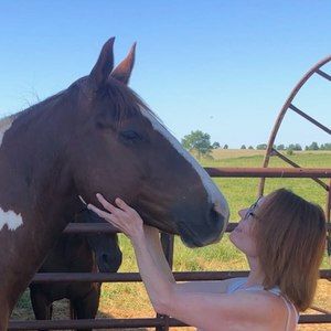 Meet your Posher, Tamala